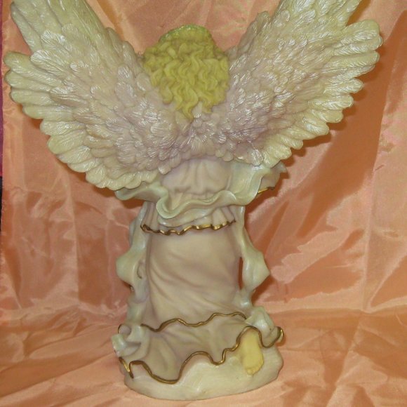 Two 15" Angels Playing Instruments Statues - Picture 12 of 12